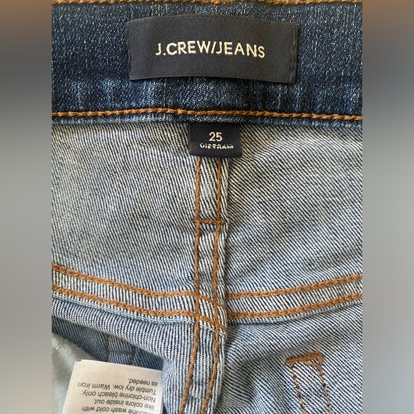 Vintage Vibes J. Crew Jeans MidRise Rip And Repair Women’s Sz 25 Distressed Blue - Picture 13 of 13